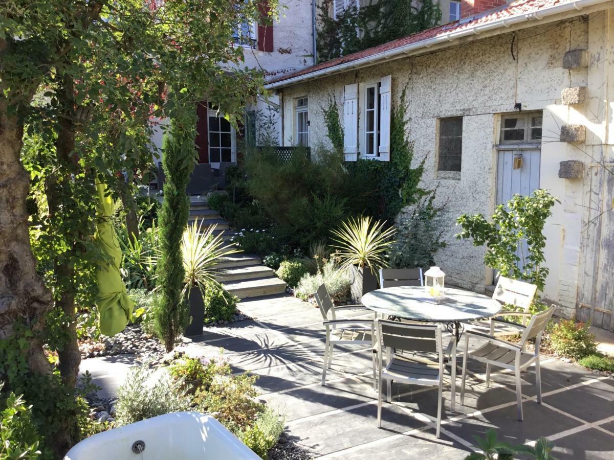 Gite Chez Madeleine Apartment Louhans Exterior photo